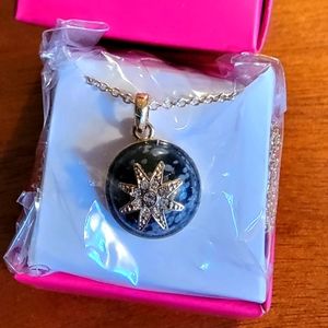 💰🌟 3 for $13 NWOT Avon Star Necklace
